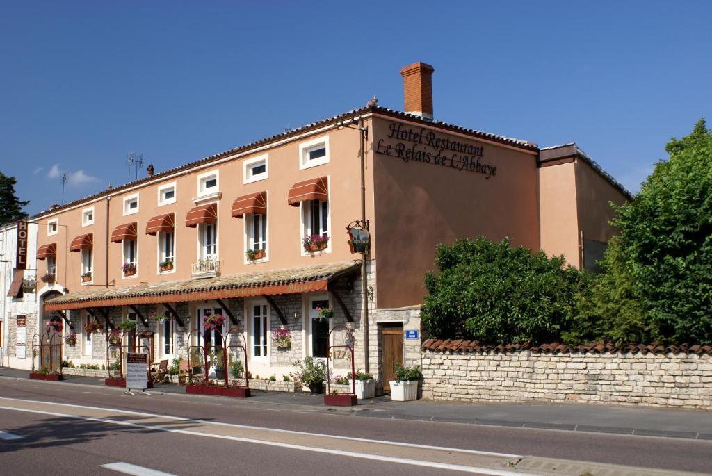 فندق Le Relais De L'Abbaye تورنو المظهر الخارجي الصورة