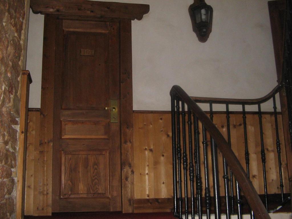 فندق Le Relais De L'Abbaye تورنو المظهر الخارجي الصورة